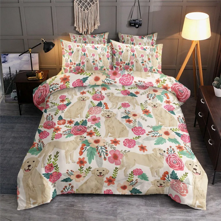 Golden Retriever And Flower Bedding Set