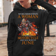 BeKingArt Biker Gifts For Biker Chick Wife Lady Never Underestimate Woman With Motorcycle And Born In June - Standard Hoodie