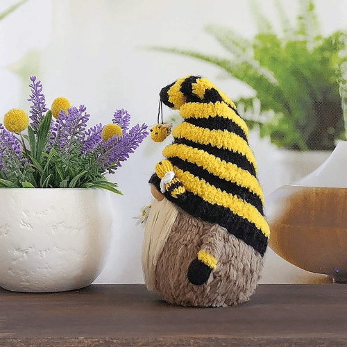 Bumble bee gnome