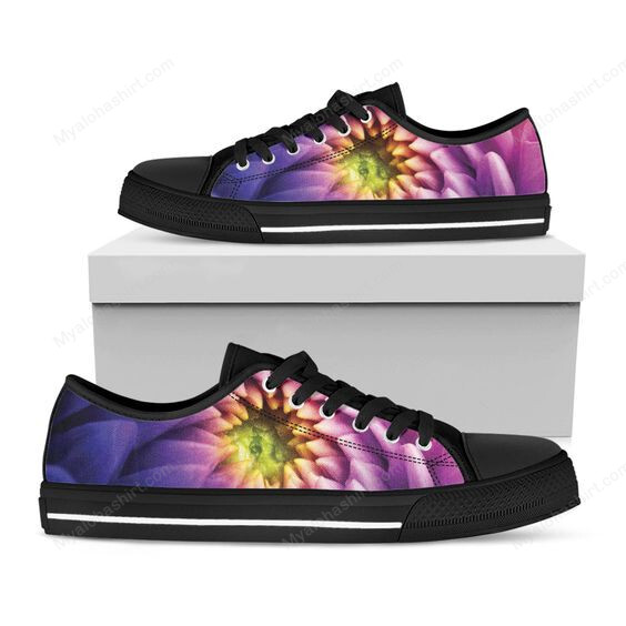 Floral Shoes, Chrysanthemum Low Top Shoes