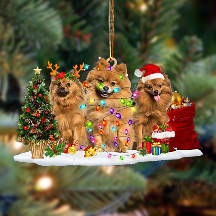 Pomeranian-Christmas Dog Friends Hanging Ornament