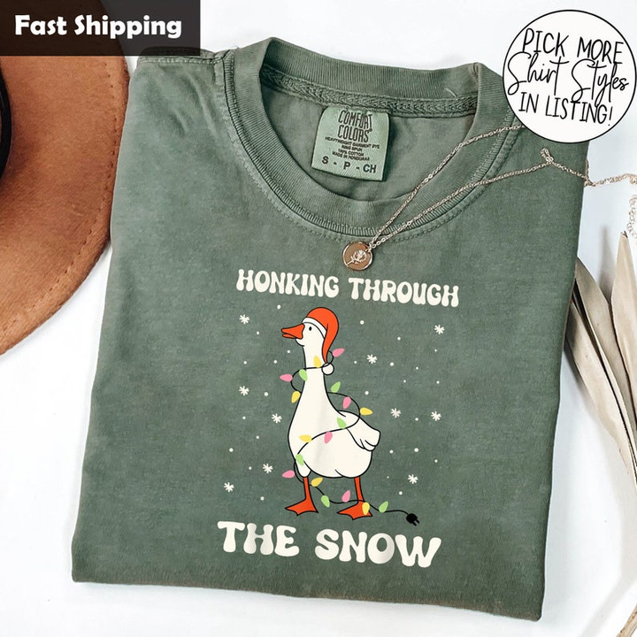 Honking Through The Snow Funny Goose Christmas Printed Tshirt