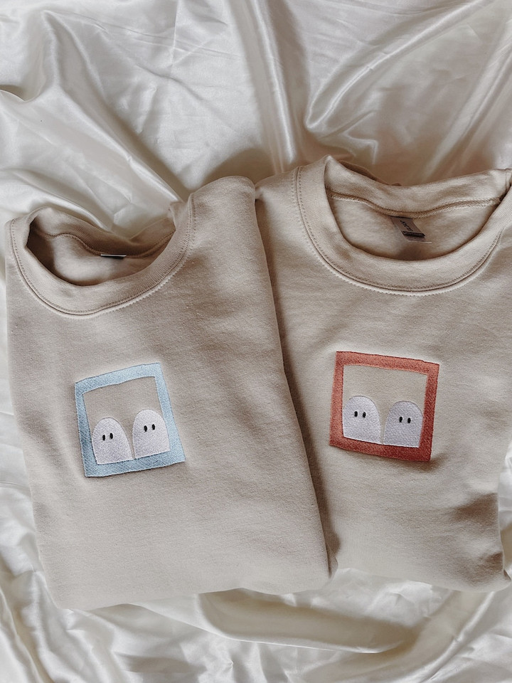 Ghost Picture Frame Matching Embroidered Shirt - Best Gift Ideas For Couples