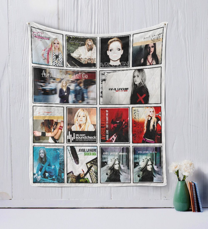 Avril Lavigne Quilt Blanket