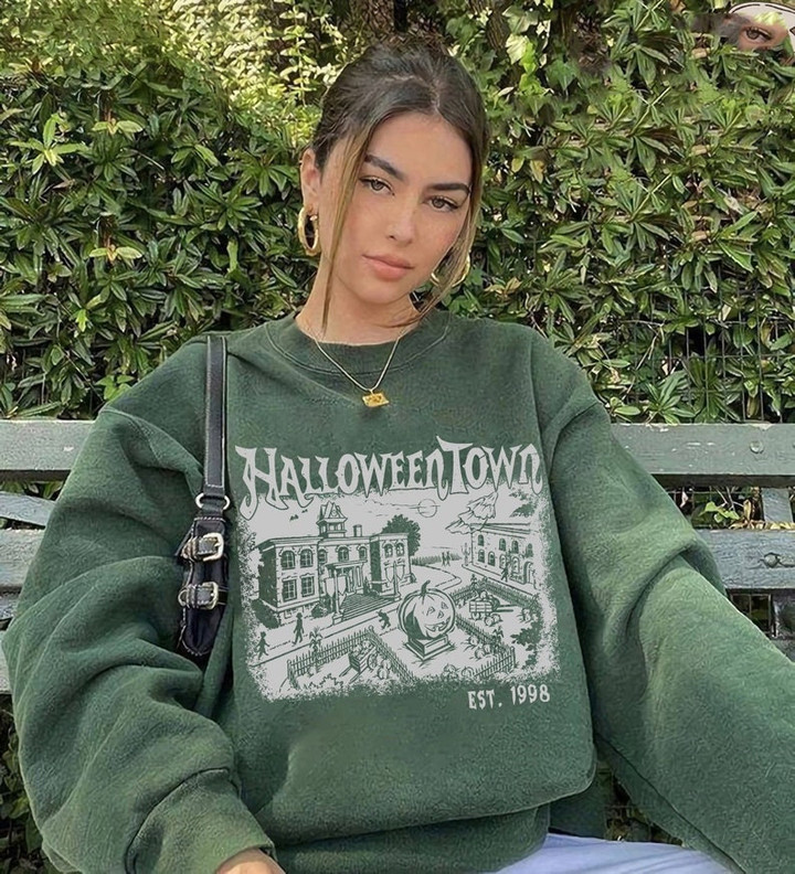 Vintage Halloweentown Est 1998 Sweatshirt, Halloweentown Sweatshirt, Halloweentown University Sweatshirt, Pumpkin Halloween, Fall Sweatshirt