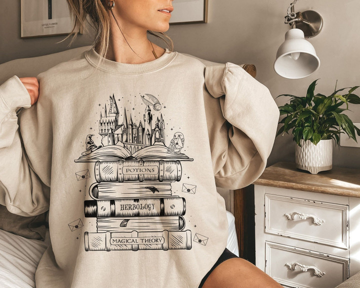 Harry Potter Wizard Castle Book Sweatshirt, Pottery Gifts For Women, HP Shirt, Family Vacation Shirts, Wizard School Bookworm Gift, Bookish Reading Shirt