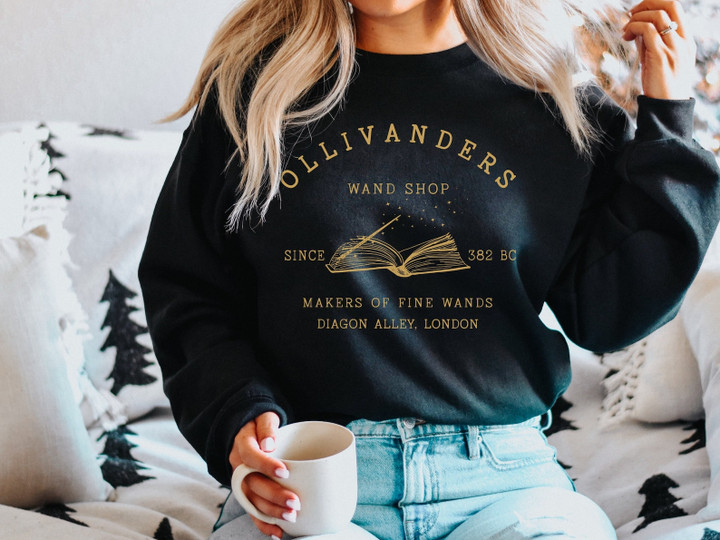 Harry Potter Ollivanders Wand Shop, Wizard Book Shop Sweatshirt, Harry Sweater, Universal Trip Sweater, Wizard Sweatshirt, Book Nerd Sweater, Potter