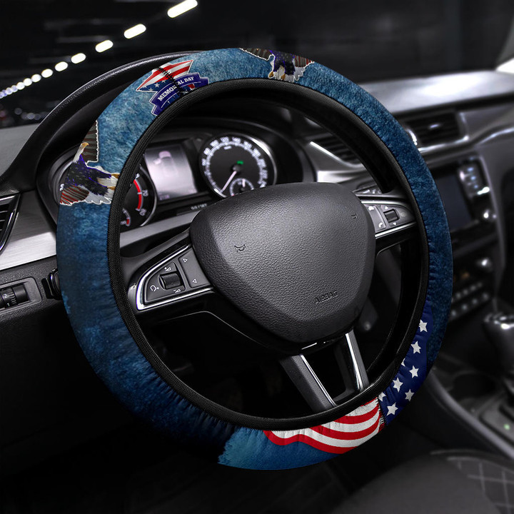 US Independence Day Eagle Standing On US Flag Star Steering Wheel Cover