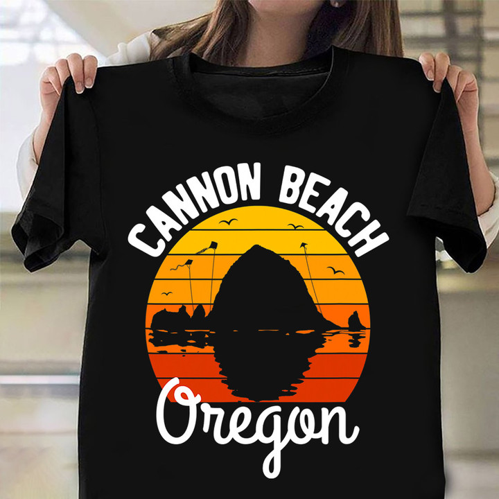Cannon Beach Oregon Shirt Kite Graphic Vintage Sunset T-Shirt Gift Ideas For Siblings