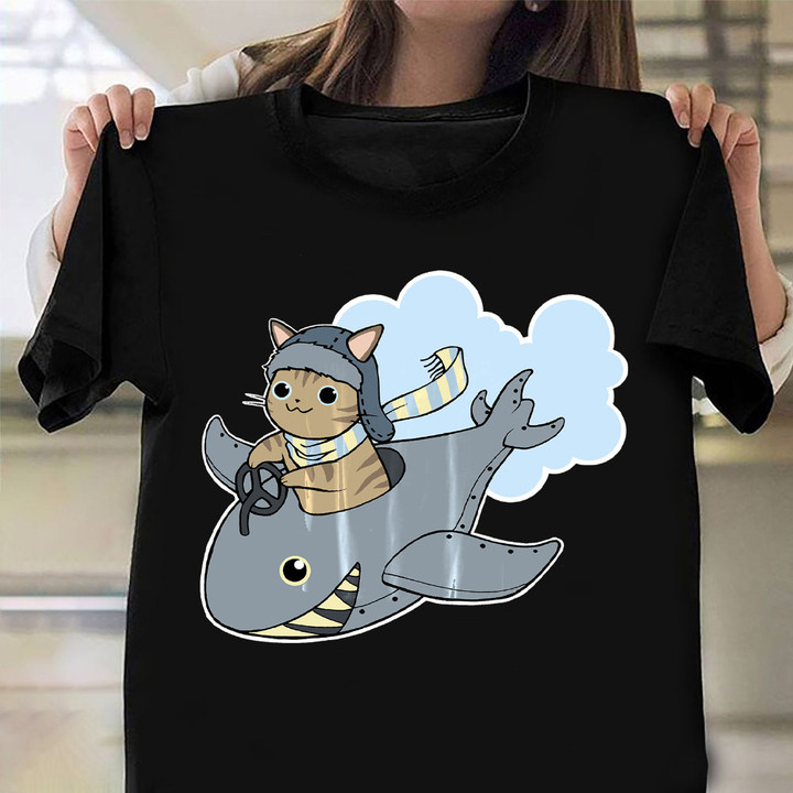 Cat Riding Shark Plane Shirt Cute Adorable Pilot T-Shirt Gift For Cat Lovers