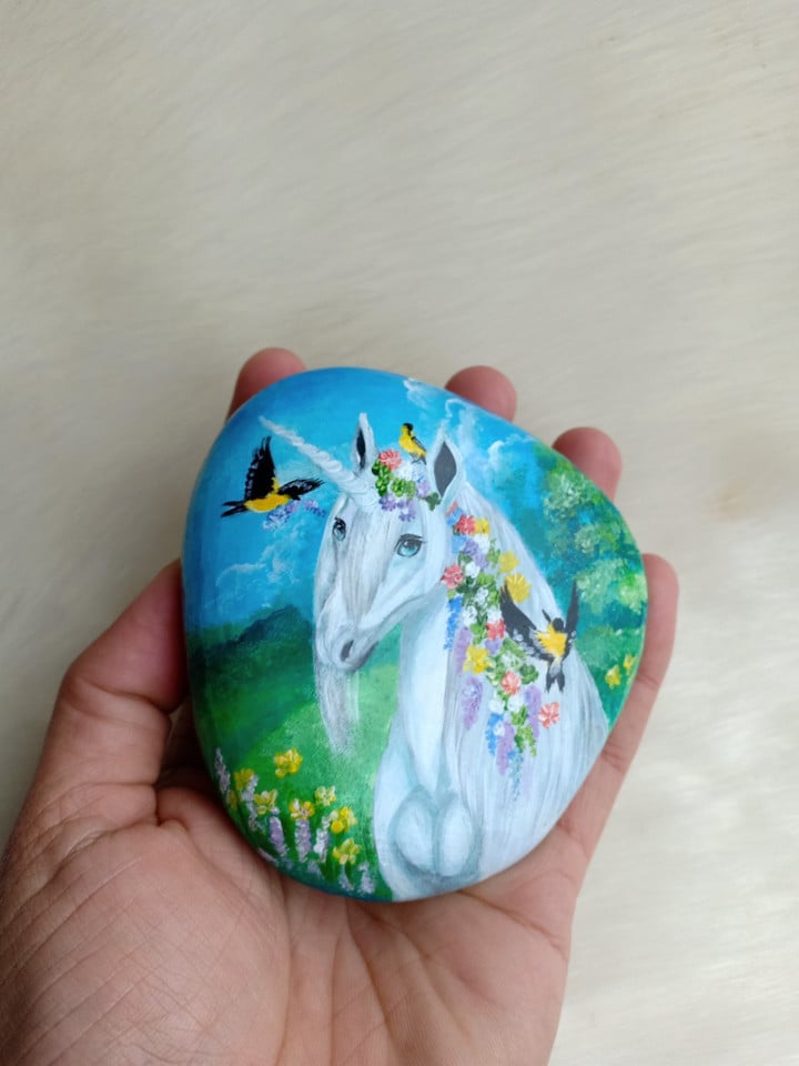 Painted Rock, Hand Painted Unicorn, Painted Unicorn w/ Blue Bird On Natural Rock, Art Deco, Xmas Gift, Paperweight