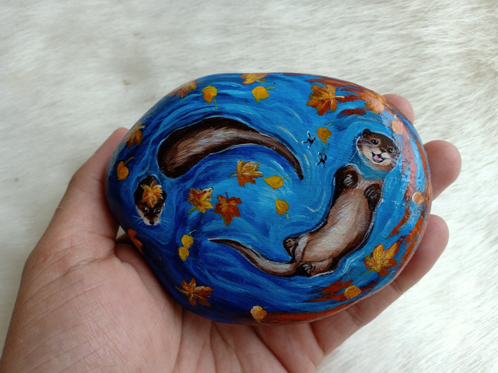 Painted Otter, Otter Rock, Hand Painted Cutie Couple Otter On Rock,  Art Deco, Xmas Gift, Paperweight