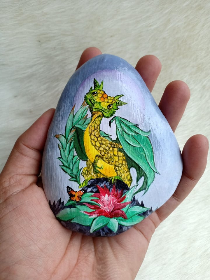 Painted Rock, Hand Painted On Natural Rock, Xmas Art Deco