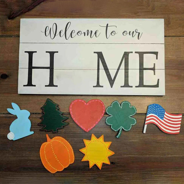 Family Sign With Interchangeable Pieces