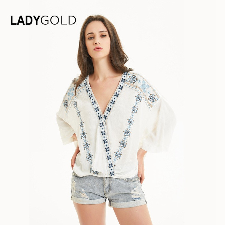 Temperament Leisure V-neck Shirt Pullover Style Loose Top Blouses