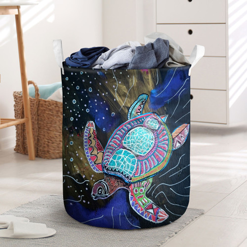 A Art Turtle Laundry Basket