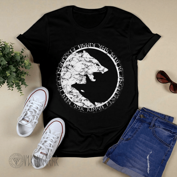 Viking Gear : Yin Yang Wolf - Viking T-shirt