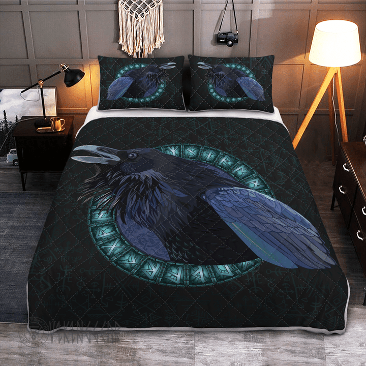 Black Crow In A Circle Of Shining Runes Viking quilt set
