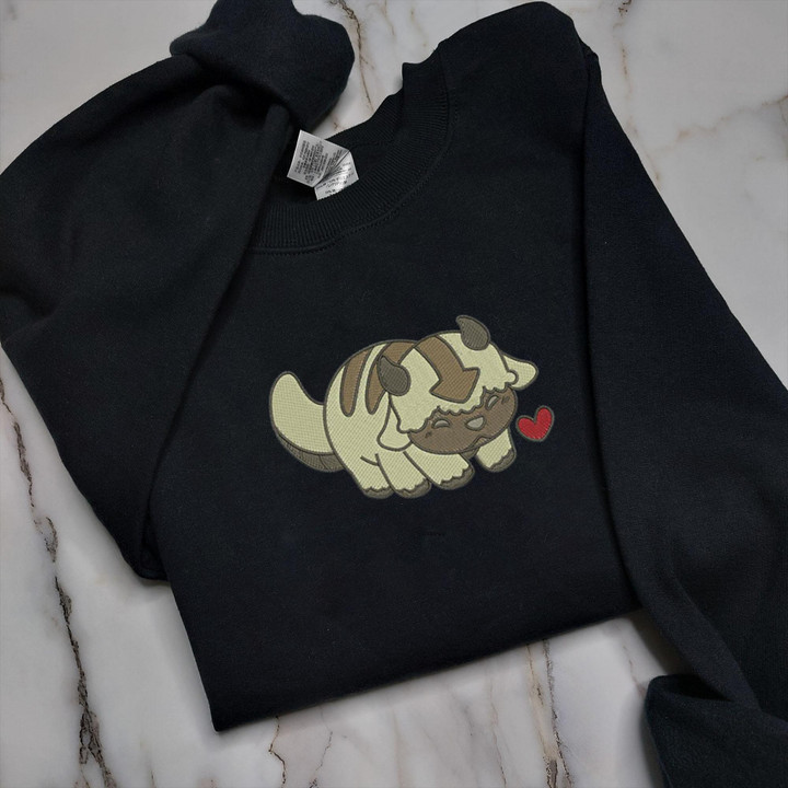 Appa Embroidered Sweatshirt / Hoodie / T-shirt EAVAT013
