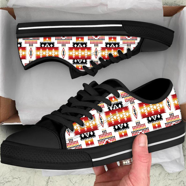 White Tribes Pattern Native American Low Top Canvas Shoe