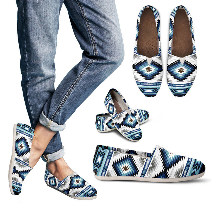 Blue Colors Tribal Pattern NativeWomen's Casual Shoes