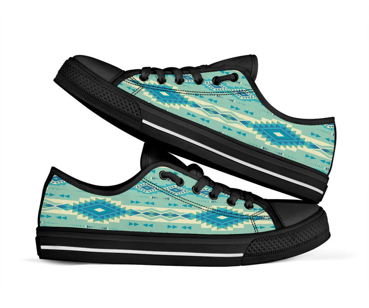 Pattern Ethnic Native Low Top Canvas Shoe