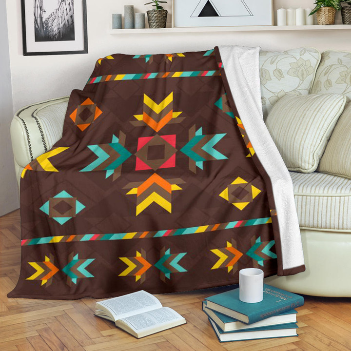 Brown Ethnic Seamless Pattern Blanket