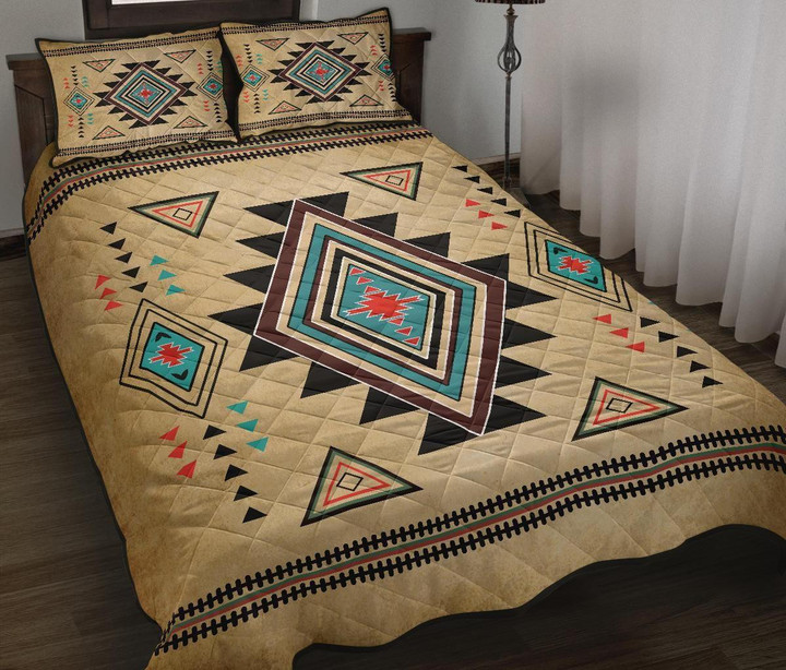 Southwest Symbol Native American Quil Bed Set