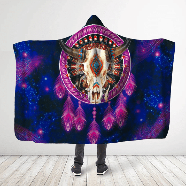 Native American - Buffalo Skull With Galaxy Purple Dreamcatcher Hooded Blanket