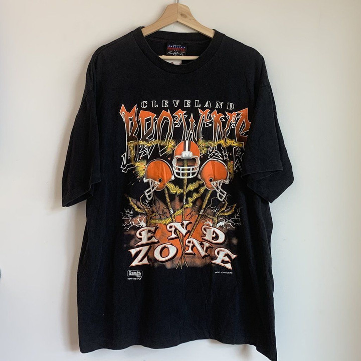 Cleveland Browns End Zone T-Shirt Vintage 1995 Cleveland Browns Magic Johnson