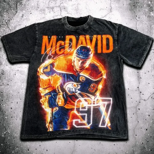 Vintage Style Unisex-Adult Oversized Graphic Connor McDavid T-shirt, Edmonton Ice Hockey Heavy Washed T Shirt | Washed Sweater |Washed Hoodie