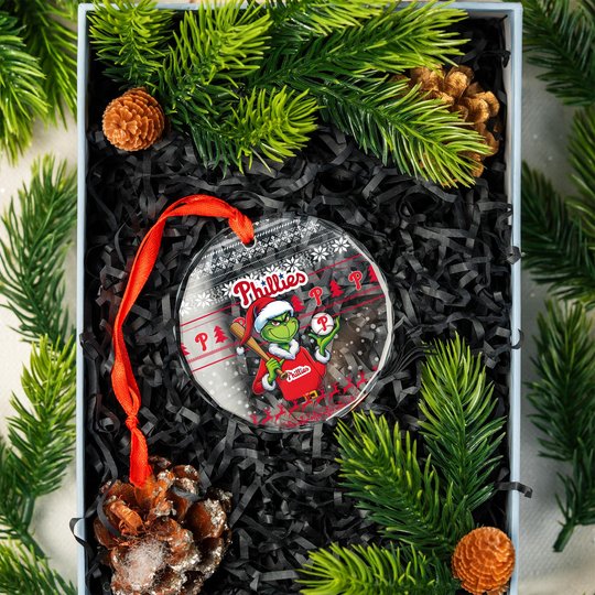 Philadelphia Phillies MLBGR 2024 Glass Ornament