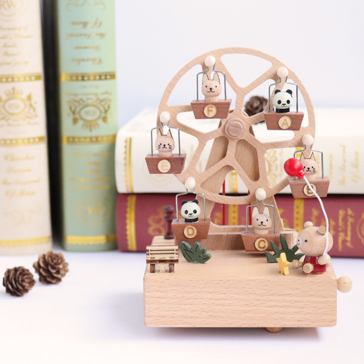 Personalised Animal Ferris Wheel Wooden Music Box