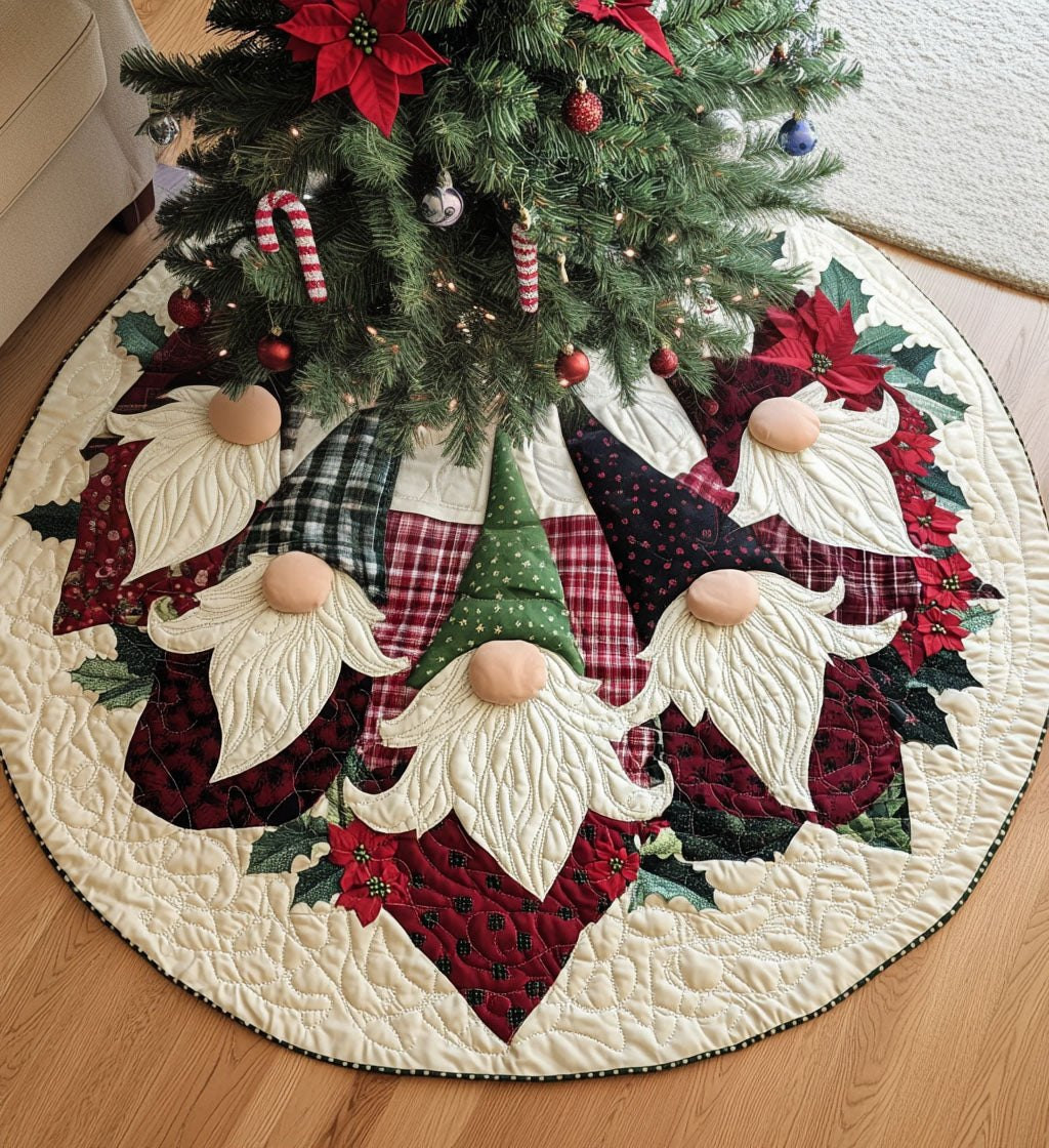 Gnome Wreath Patchwork Christmas Tree Skirt - Made to Order TREEK101