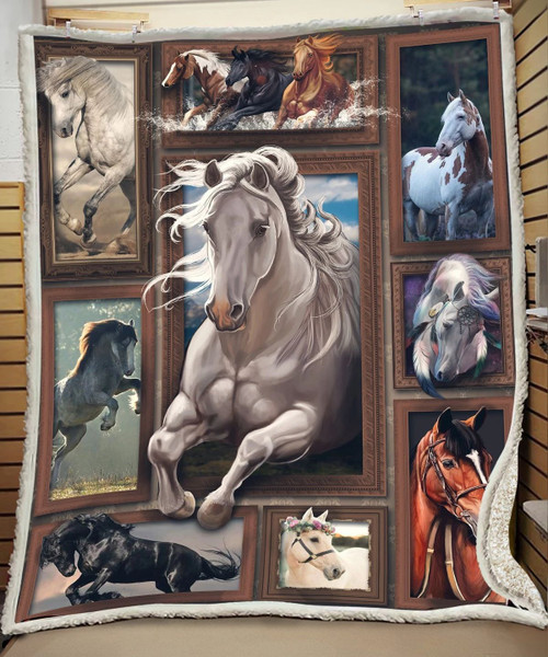 3D Horse Blanket, Gift For Son, Gift For Daughter, Gift For Horse Lover Fleece Blanket