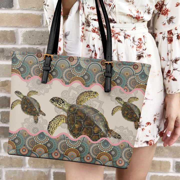 Tmarc Tee Sea Turtle Printed Leather Tote Bag KL