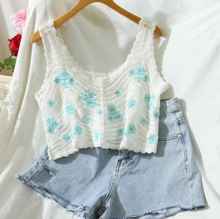 Vintage embroidery top/Woman Vest Strap Sleeveless Embroidery Tank Top Chic Fashion Short Casual V-neck Women Tee/Y2K Summer Camisole