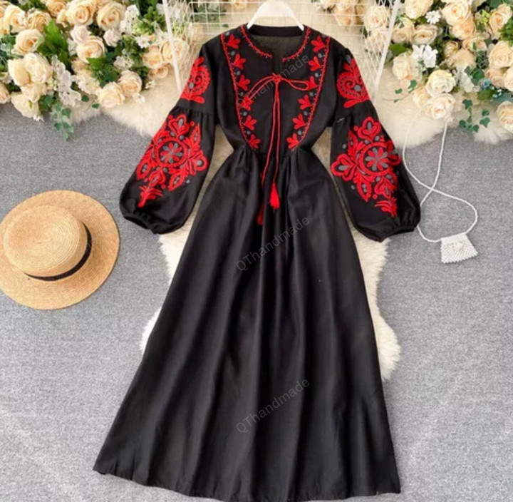 Dresses Bohemian Embroidered Flower O-Neck Lantern Sleeve High Waist Pleated Dress All-match Female Vestidos/Summer Beach Clothing