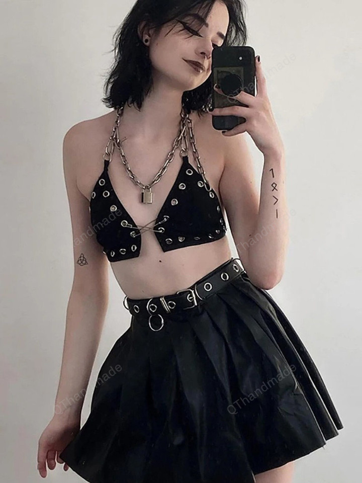 Goth Dark Eyelet Mall Gothic Women Sexy Halter Tops Grunge E-girl Chain Strap Backless Camis Punk Black Pin Patchwork Crop Top/ Sexy Girl