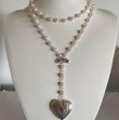 Handmade Pearl Heart-Shaped Small Box Pendant Beaded Chain Layered Necklace Rosary Necklace/Adjustable Gothic/Choker Collar Y2K