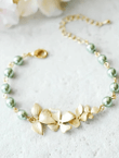 Sage Green Pearl Bracelet with Gold Flowers, Sage Green Wedding Bridal Jewelry,Bridesmaid Gift Mom Bracelet/Cottagecore Cottage core Jewelry