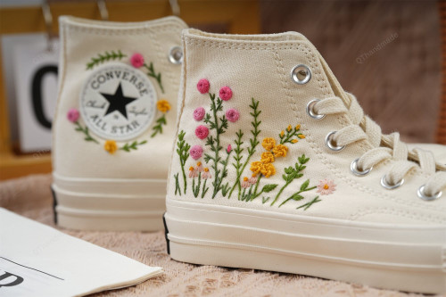 Converse embroidered shoes,Converse Chuck Taylor 1970s,Converse custom small flower / small flower embroidery/mushroom embroidery