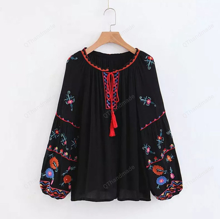 Vintage chic women Tassel bohemian floral embroidery beach kimono blouse shirt long sleeve loose Boho shirts blusas/Summer Beach Clothing