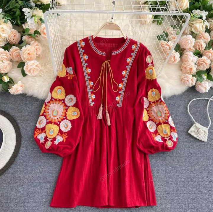 Bohemian Retro Folk Style Vestidos Female Heavy Embroidery Round Neck Puff Sleeve Loose Mini Dress/Summer Beach Clothing/Linen Clothing