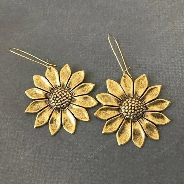 Vintage Gold Sunflower Dangle Earrings, Bohemian Daisy Earrings, Summer Boho Earrings, Jewelry Gift, Gothic Acessories, Gift For Her