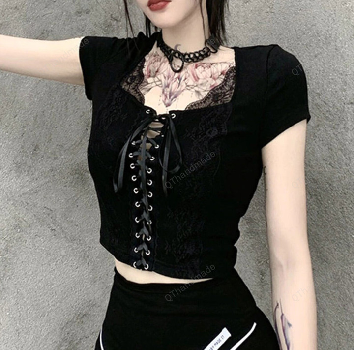Vintage Gothic Lace Up Black T Shirt Harajuku Lace Patchwork Bandage T Shirt Women Sexy Streetwear Short Sleeve Tops/Goth Dress
