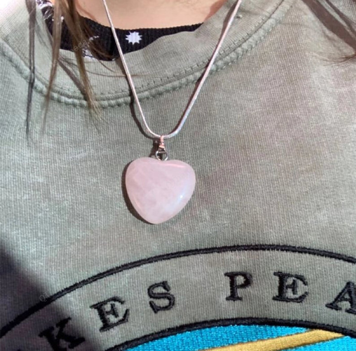 Boho Pink Natural Stone Heart Necklace Korean Fashion DIY Pendant Necklace Cute Accessory Vintage Jewelry Choker Chain,Cottagecore Jewelry