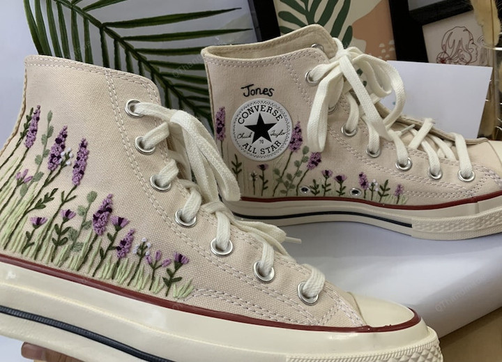 Custom Embroidered Flower Converse/Flower Converse/Converse Custom Lavender Embroidery/Converse High Top Floral Embroidery/Custom Logo Name