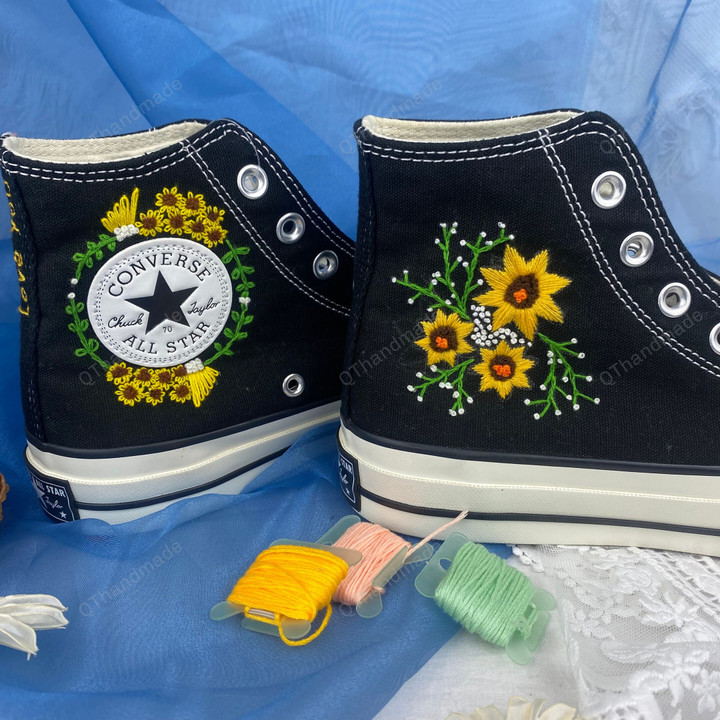Converse Cosmic Hand Embroidery Shoes/ Custom converse Chuck Taylor embroidered flower/ Mushroom Converse Shoes/ Embroidered Slip on Converse for Bride