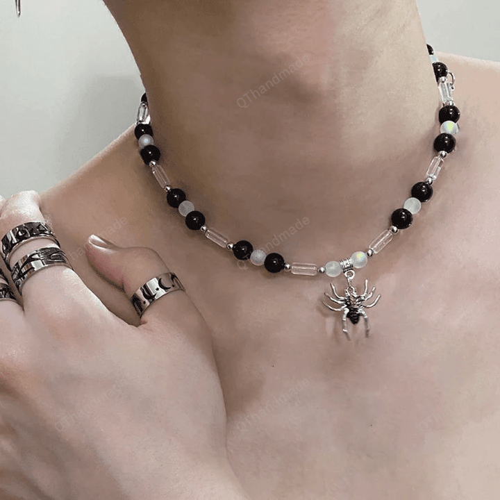 Spider Pendant Necklaces For Women/ Crystal Fairy Necklaces/ Splice String Beaded Clavicle Chain / Gift For Her/Gothic Jewelry /Gift For Her